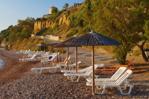 МИФЫ ДРЕВНЕЙ ГРЕЦИИ И ОТДЫХ НА ПЛЯЖЕ ПЕЛОПОННЕСА